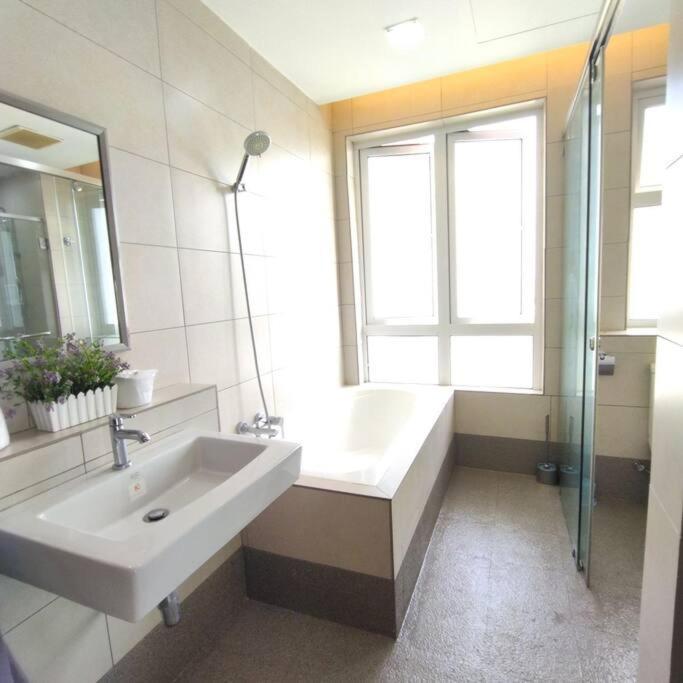 Octagon Premium Ipoh Town Center 2Br 101 By Grab A Stay Exterior foto